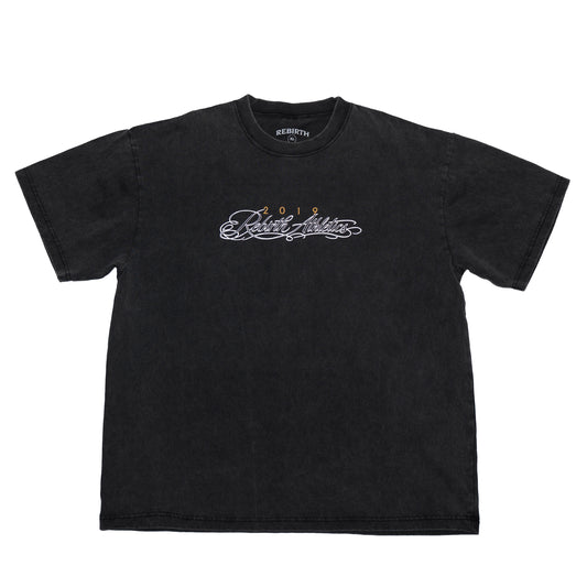 SIGNATURE TEE - BLACK WASH