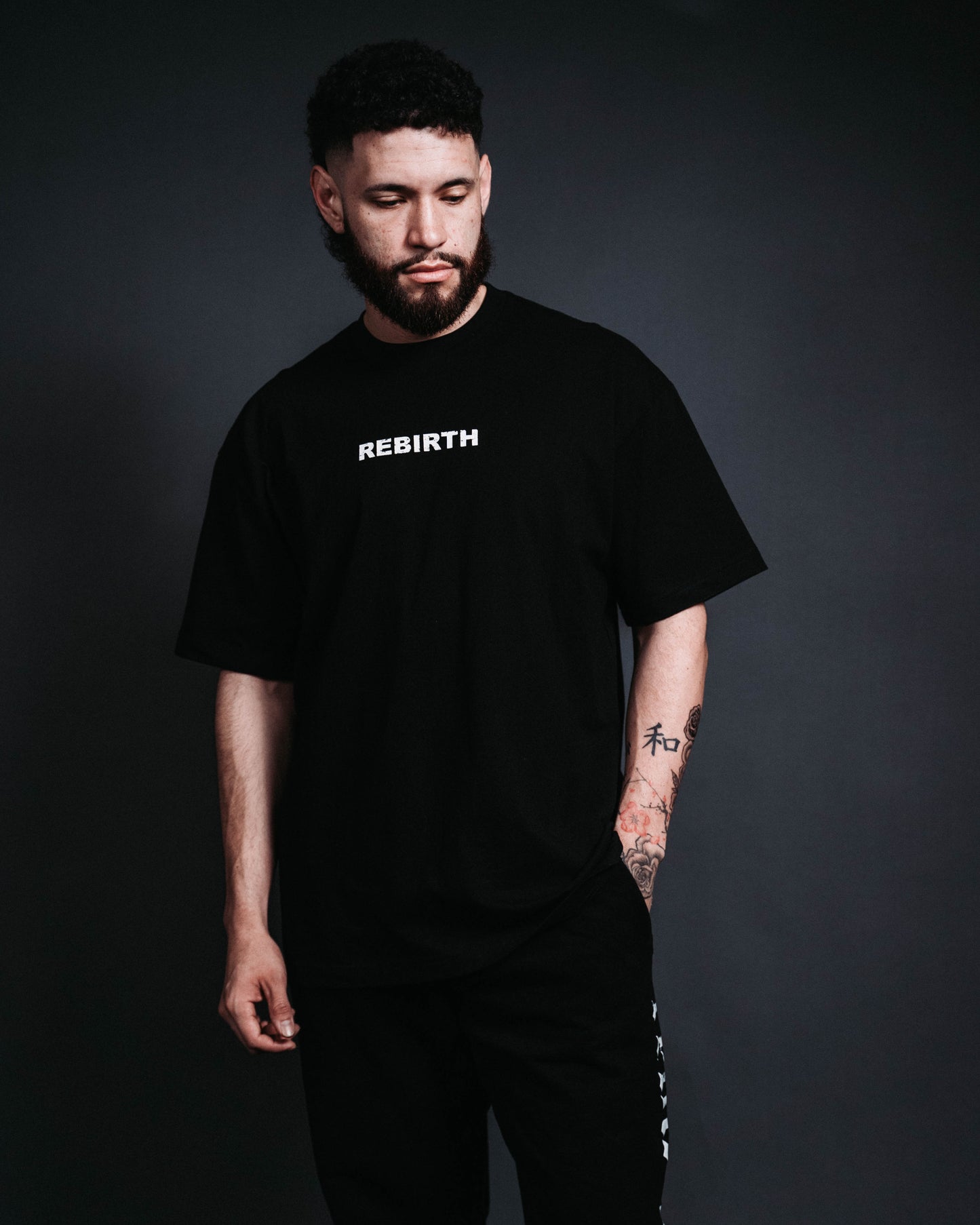 LAW OF ATTRACTION TEE - BLACK