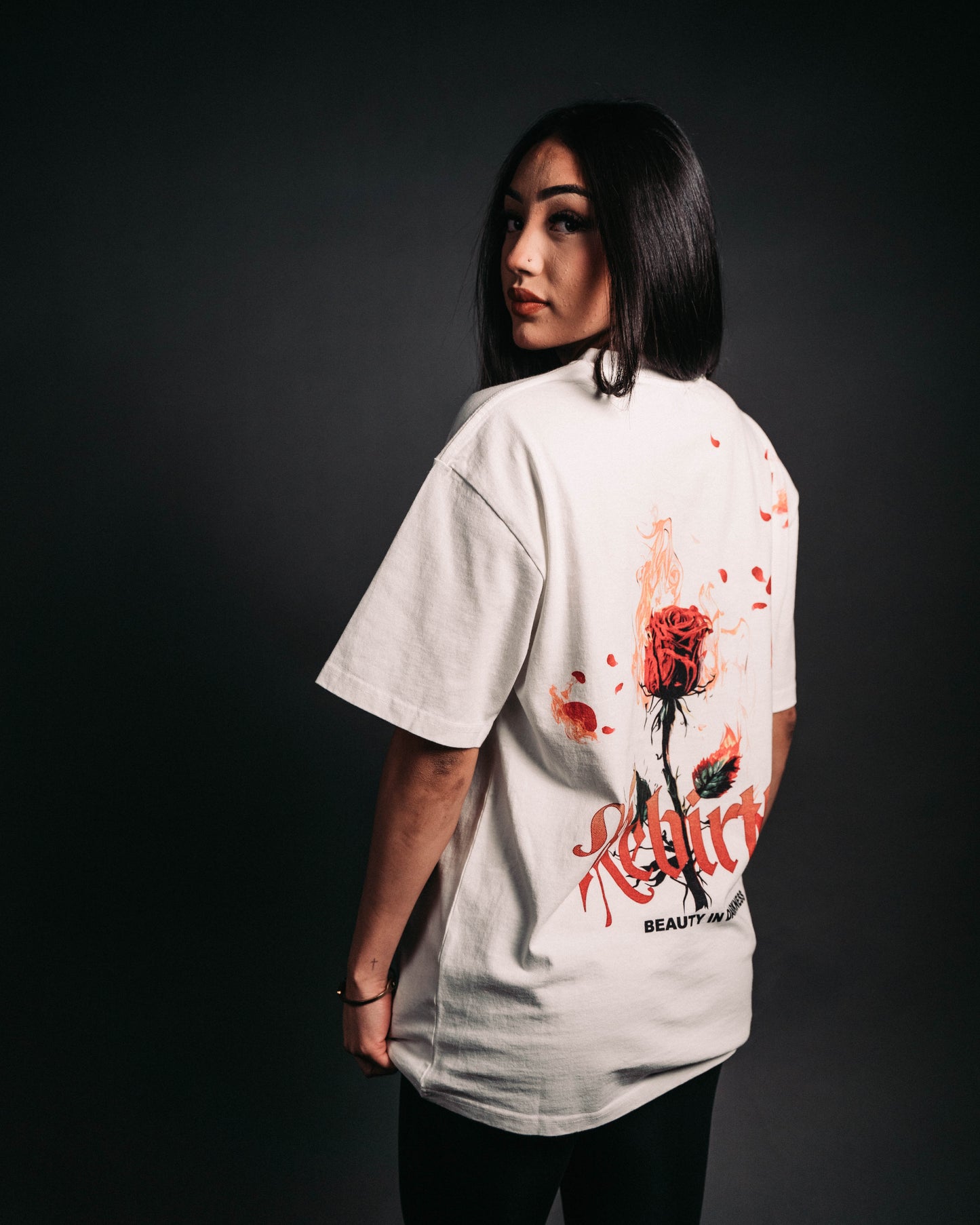 BURNING ROSE TEE - WHITE