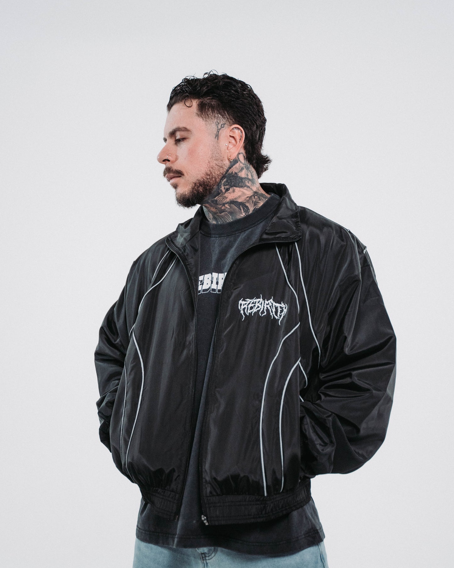 REBIRTH PERFORMANCE JACKET - BLACK