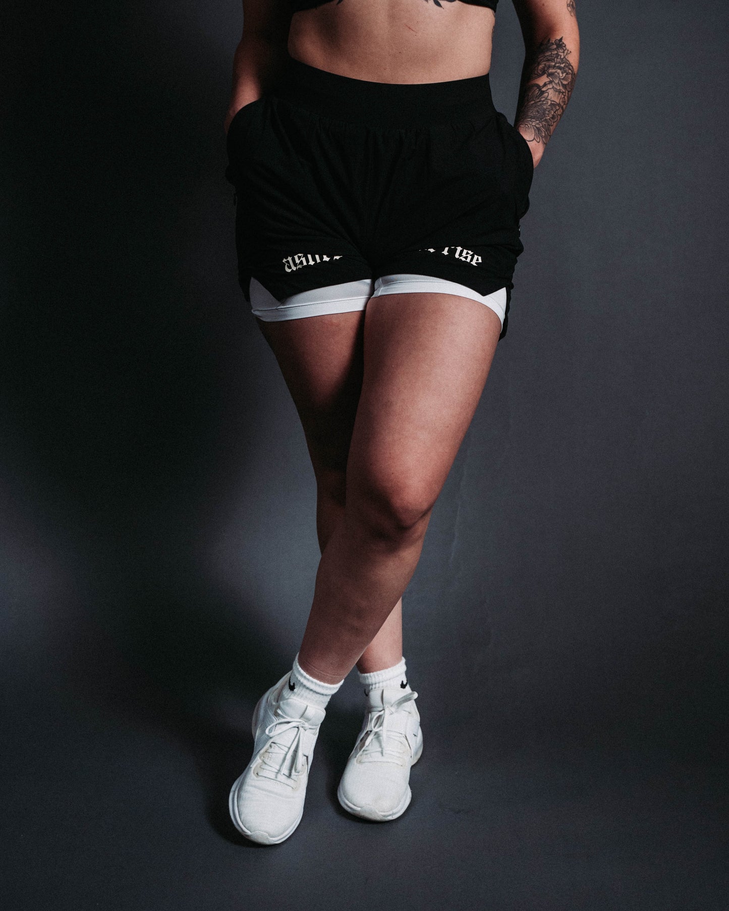 REBIRTH TRAINING SHORTS - BLACK